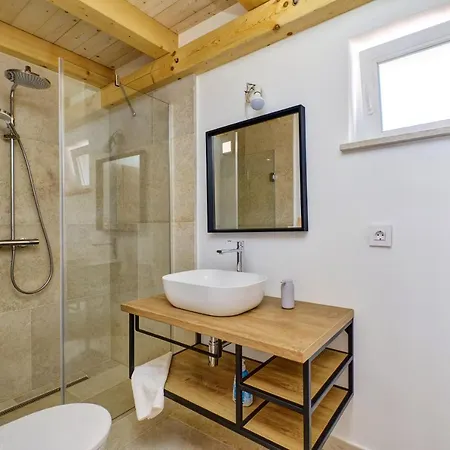 Ferienhaus Stone House *
